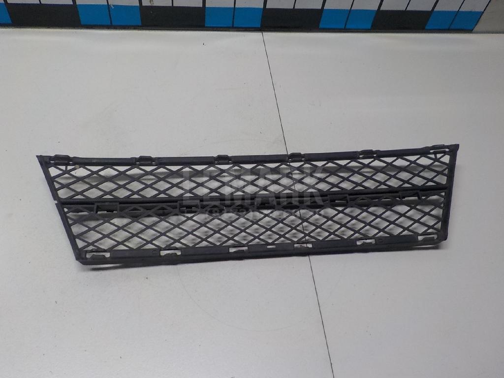 Решетка в бампер центральная для  BMW 7-serie G11/G12 2015-2022