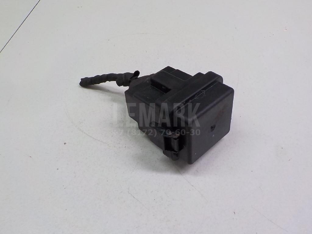 Блок предохранителей для  Audi TT(8N) 1998-2006