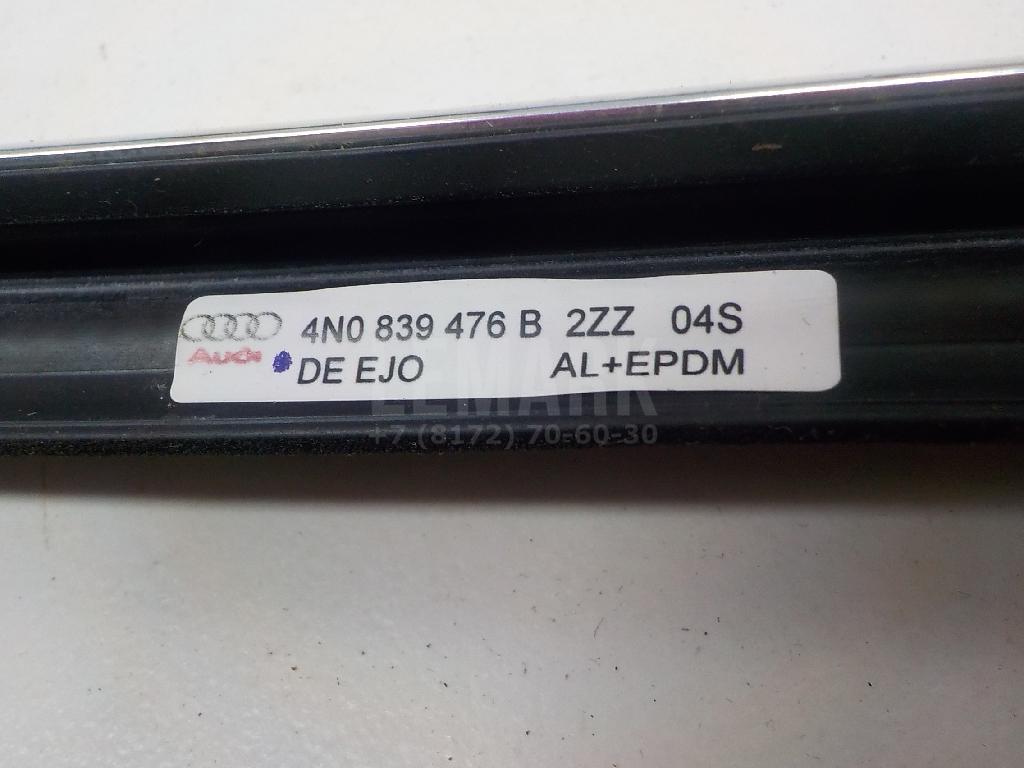 Накладка стекла заднего правого для  BMW 1-serie E82/E88 2007-2013