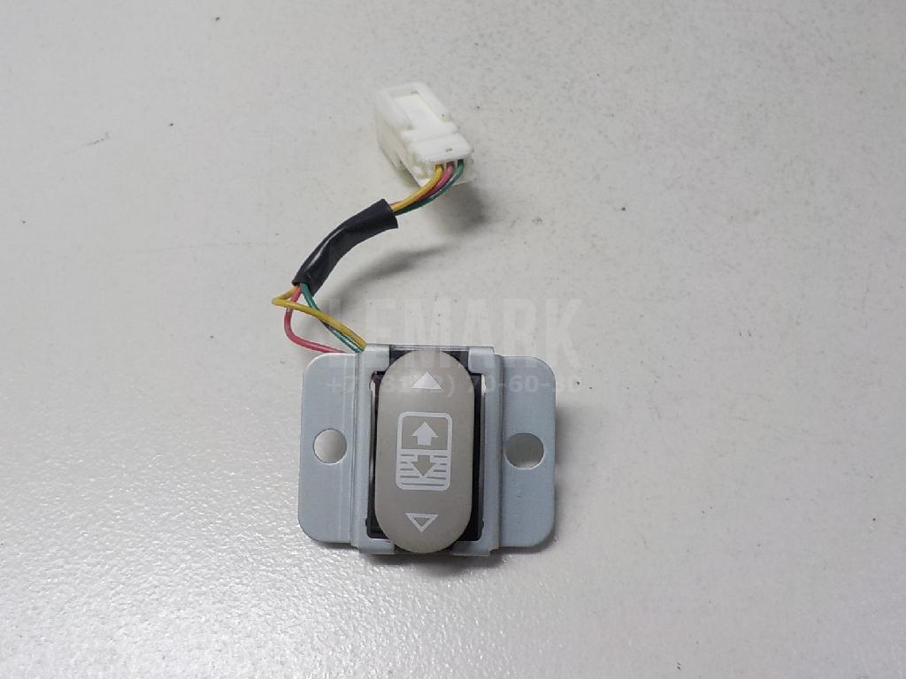 Кнопка люка 254504EA0A Nissan