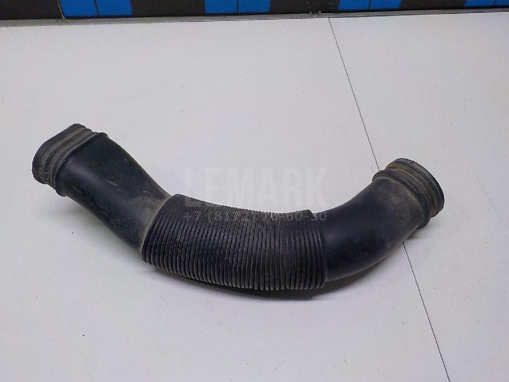Патрубок воздушного фильтра 6R0129618B VAG