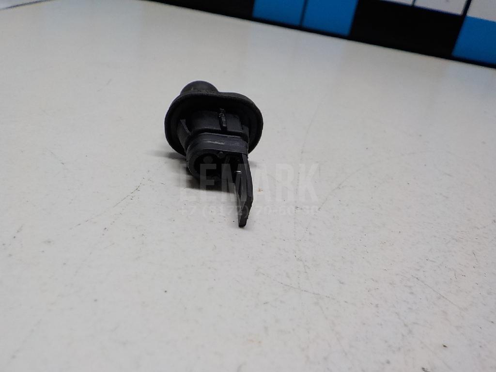 Стопор лючка бензобака для  BMW 3-serie E90/E91 2005-2012