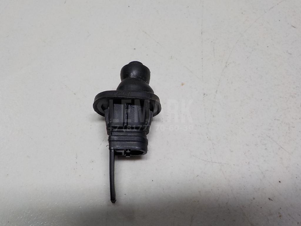 Стопор лючка бензобака для  BMW 3-serie E90/E91 2005-2012