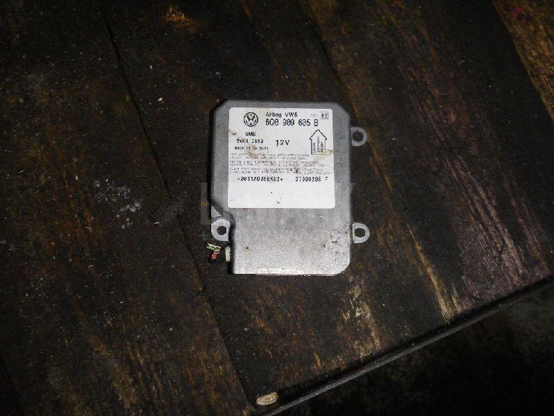 Блок управления AIR BAG 6Q0909605B VAG