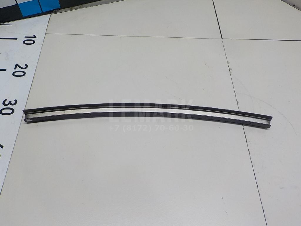Накладка двери задней правой для  BMW X1 F48 2014-2022