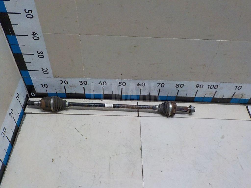 Полуось задняя 49600D7000 Hyundai-Kia