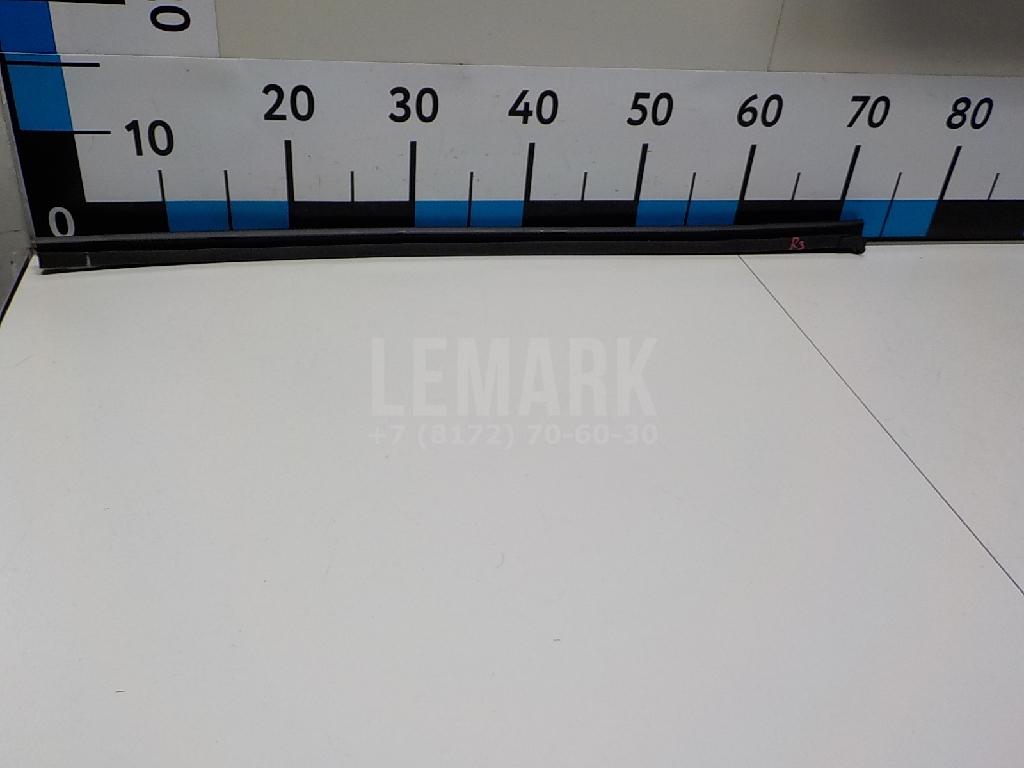 Накладка стекла 83241D9000 Hyundai-Kia