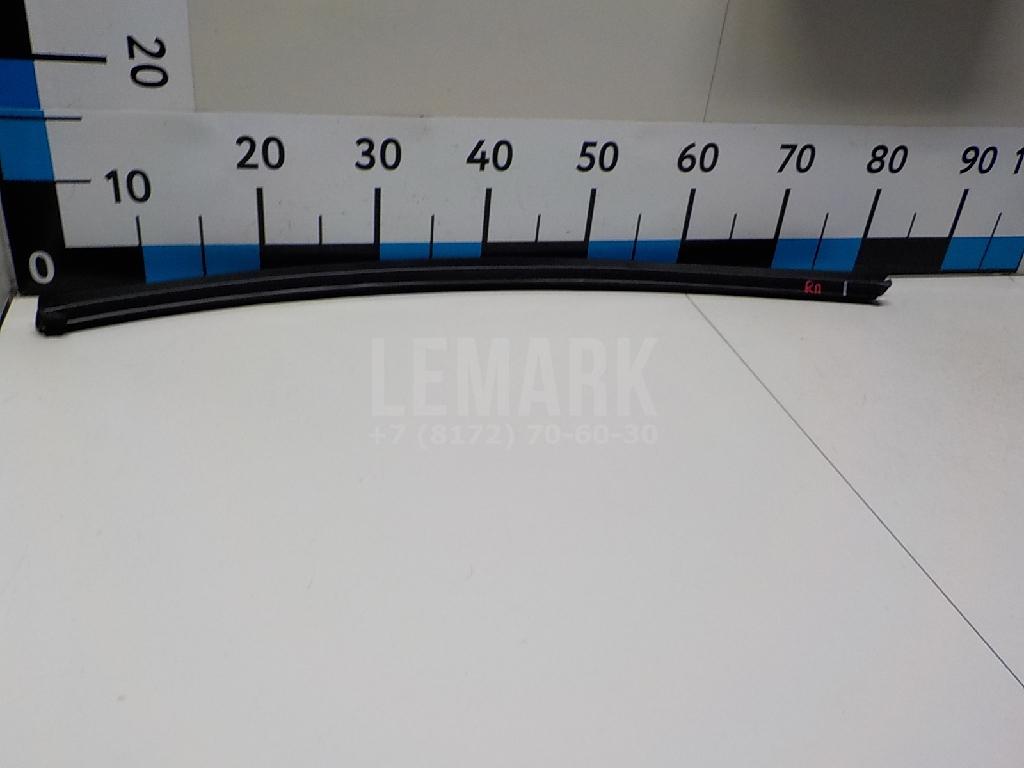Накладка стекла 82241D9000 Hyundai-Kia