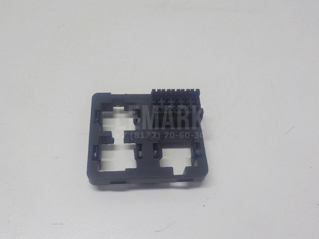 Блок реле для  BMW 3-serie E92/E93 2006-2012