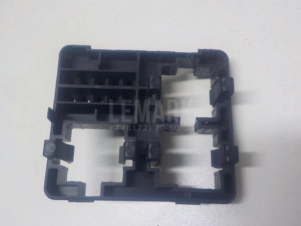 Блок реле для  BMW 3-serie E92/E93 2006-2012