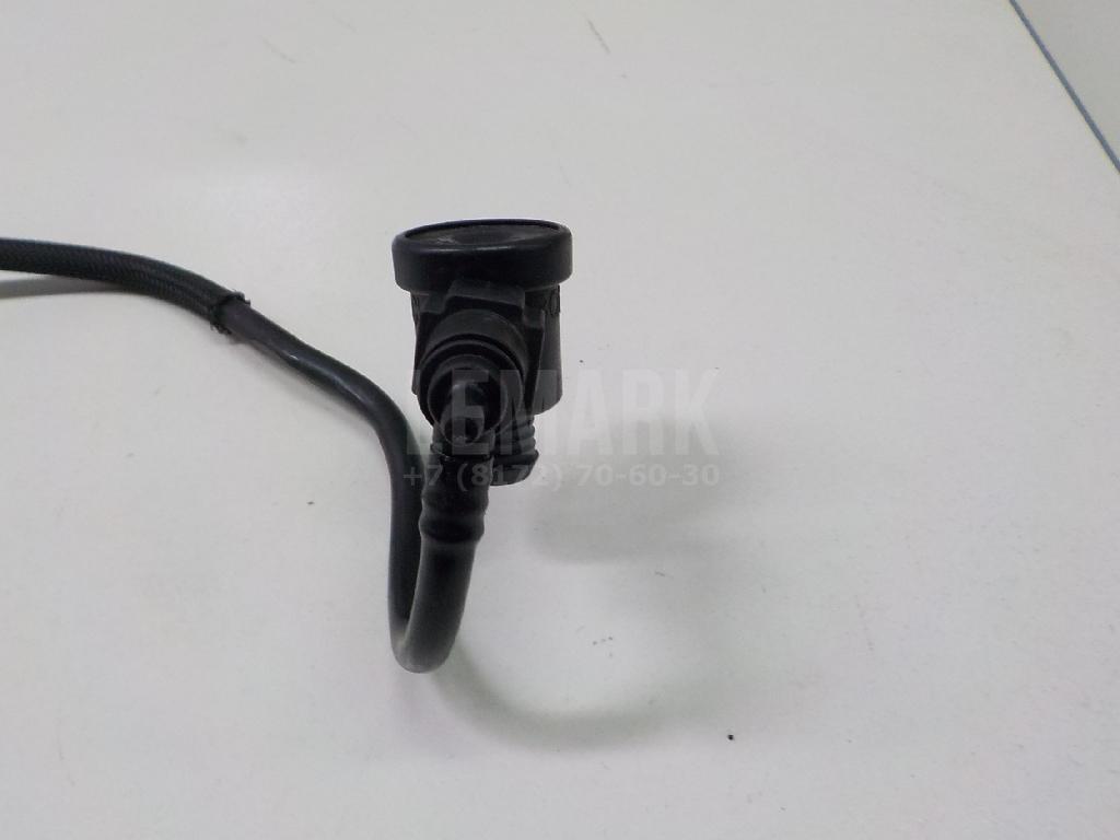 Трубка вакуумная для  Audi Q6 2022