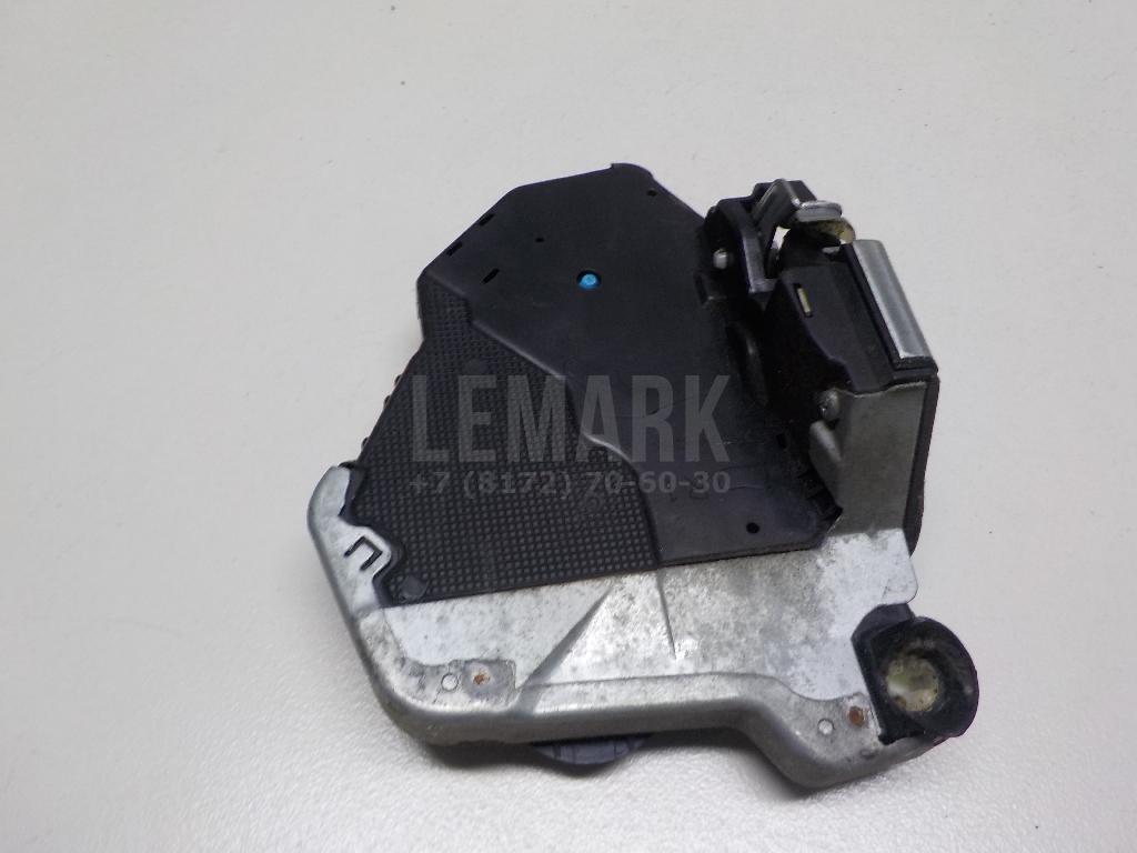Замок двери передней правой 6903053080 Toyota