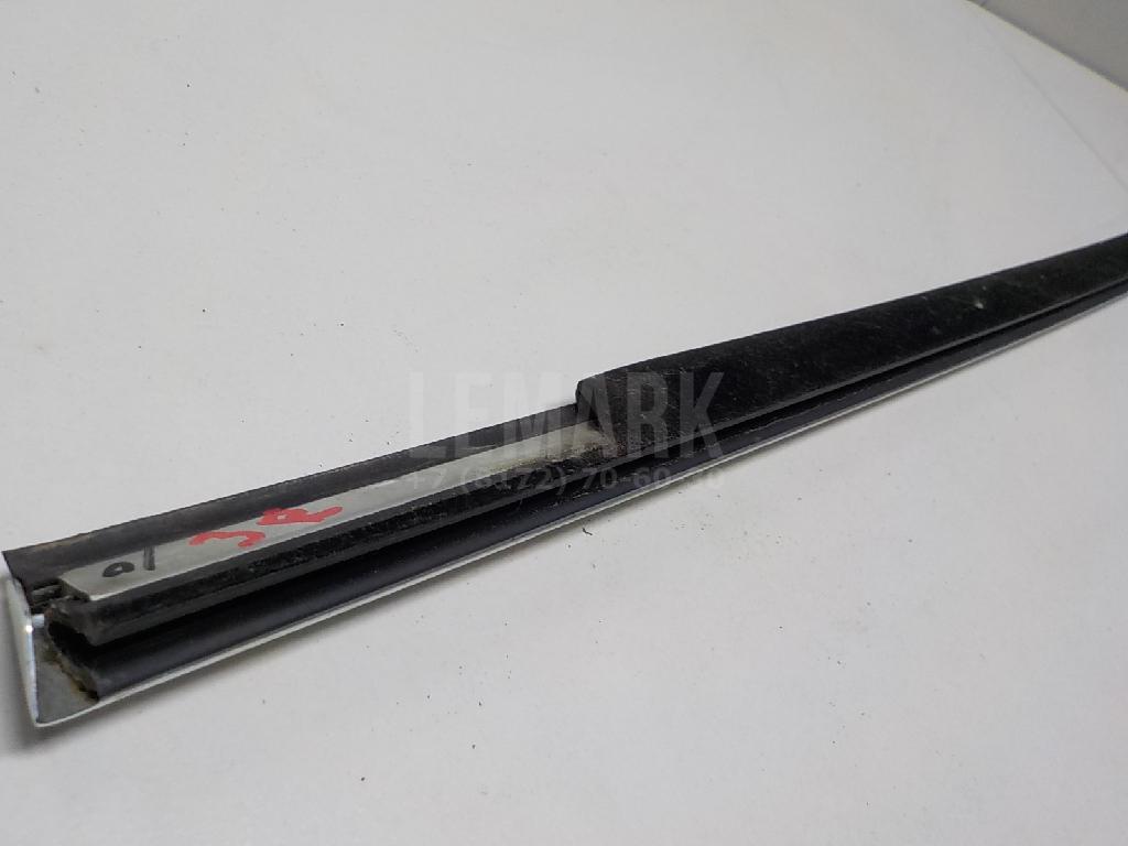 Накладка стекла заднего правого для  Audi A7 (4G8) 2011-2018
