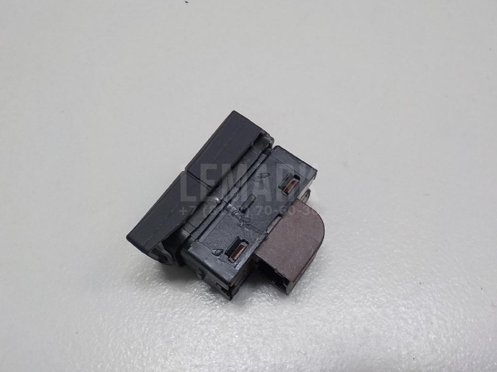 Кнопка центрального замка для  BMW 1-serie F20/F21 2011-2019