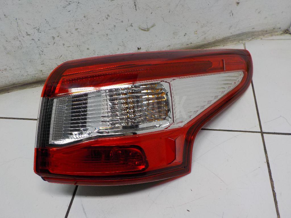Фонарь задний наружный правый 265504EA0A Nissan