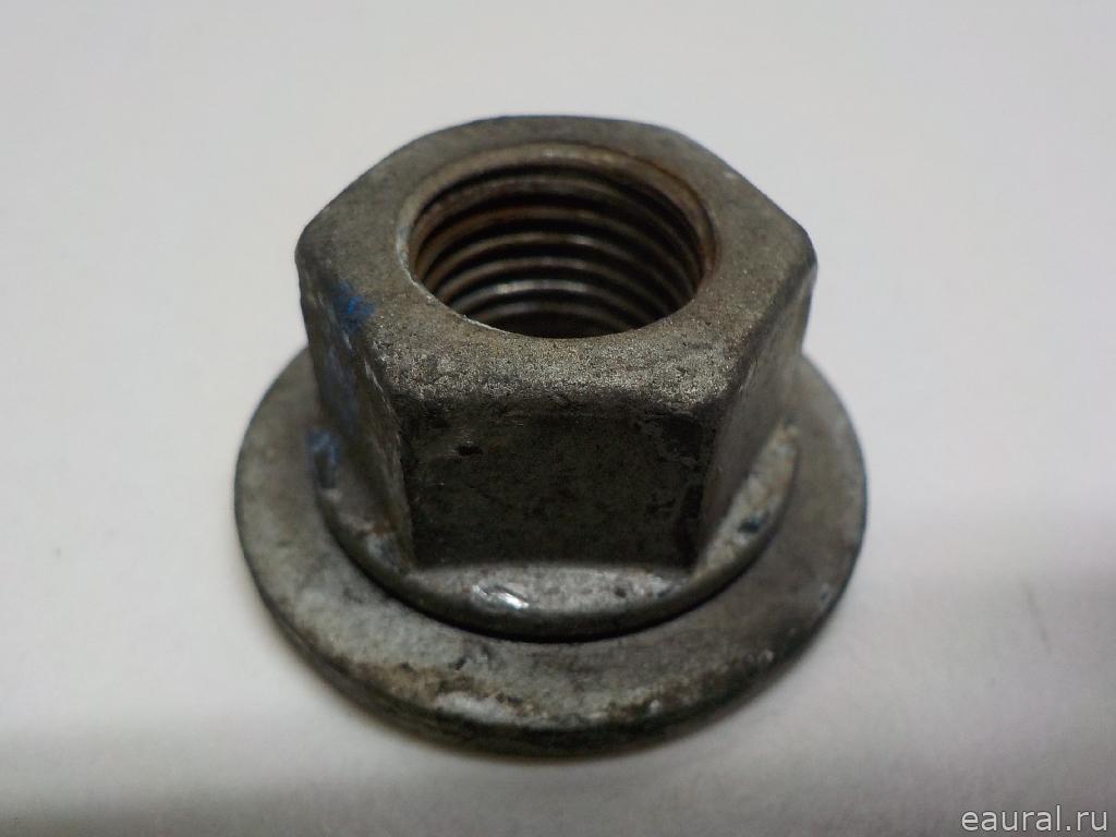 Гайка