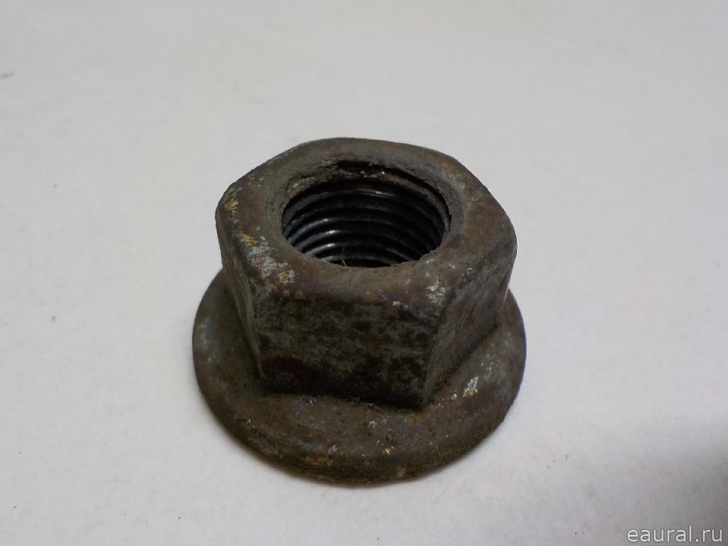 Гайка