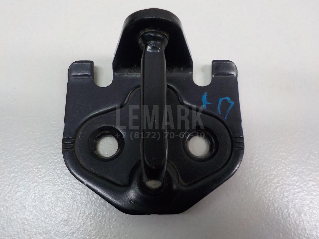Ответная часть замка двери LR000565 Land Rover