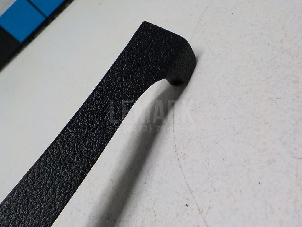 Обшивка двери багажника для  Belgee X70 2024