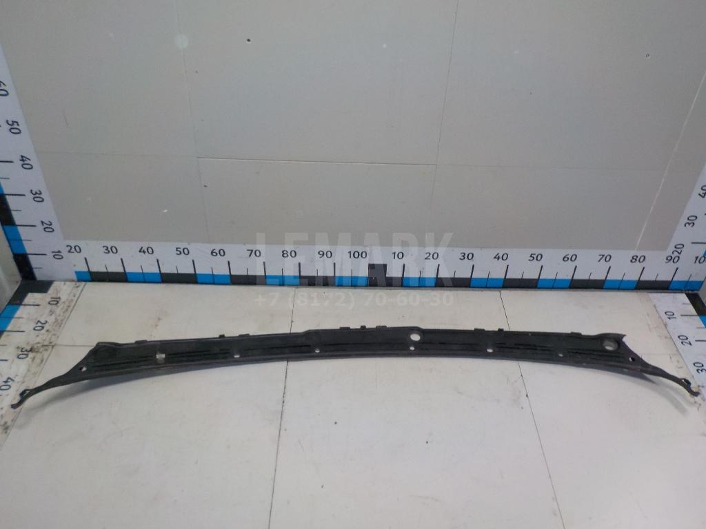 Решетка стеклооч. (планка под лобовое стекло) для  BMW X1 E84 2009-2015