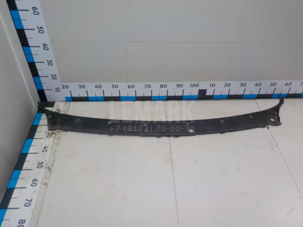 Решетка стеклооч. (планка под лобовое стекло) для  BMW X1 E84 2009-2015