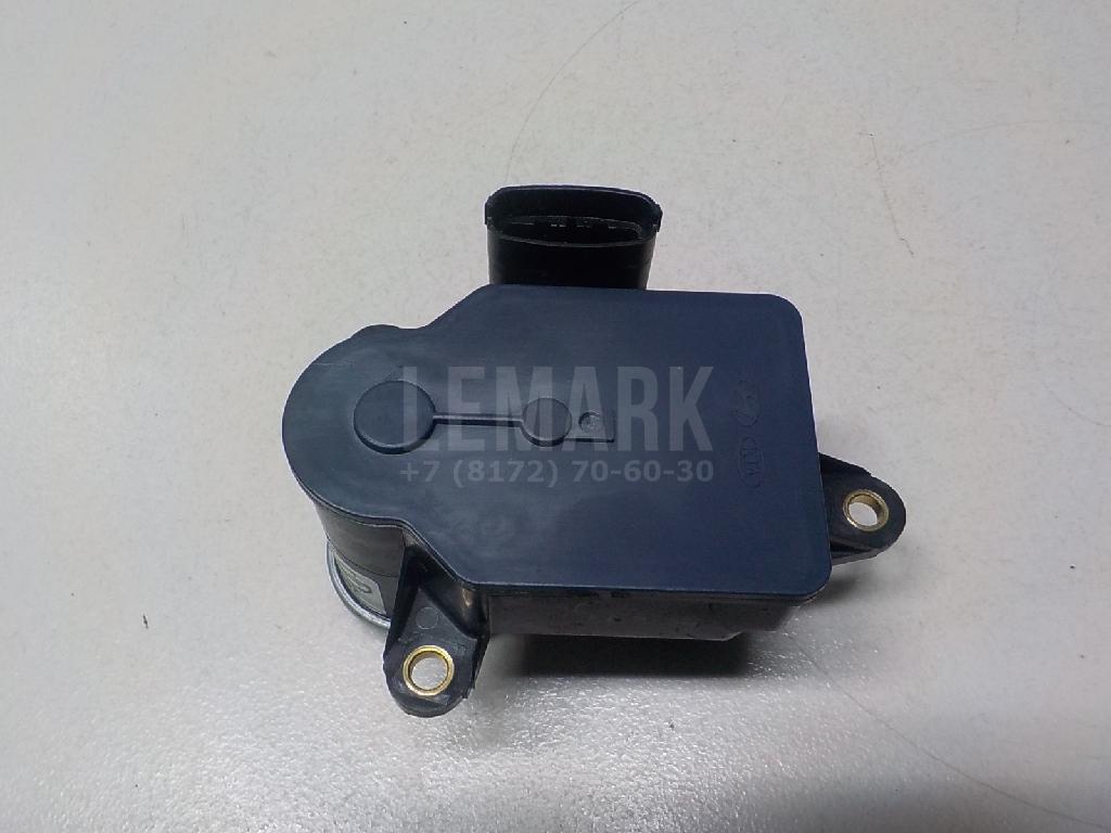 Моторчик привода заслонок 283812F600 Hyundai-Kia