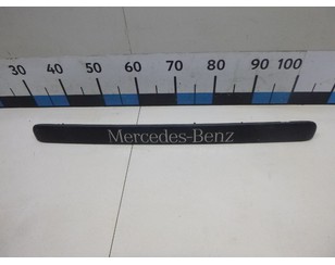 Накладка двери багажника для Mercedes Benz Vito/Viano-(639) 2003-2014 с разбора состояние хорошее