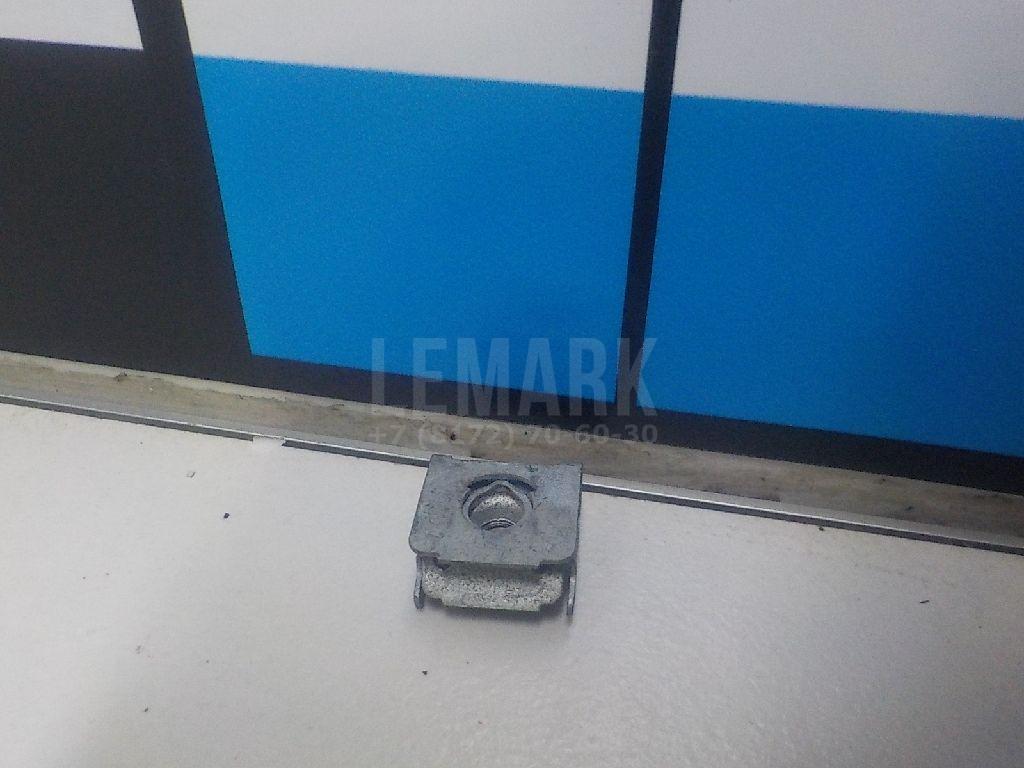 Скоба крепежная N91053201 VAG