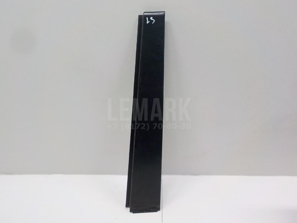 Накладка двери задней левой 1T0839889 VAG