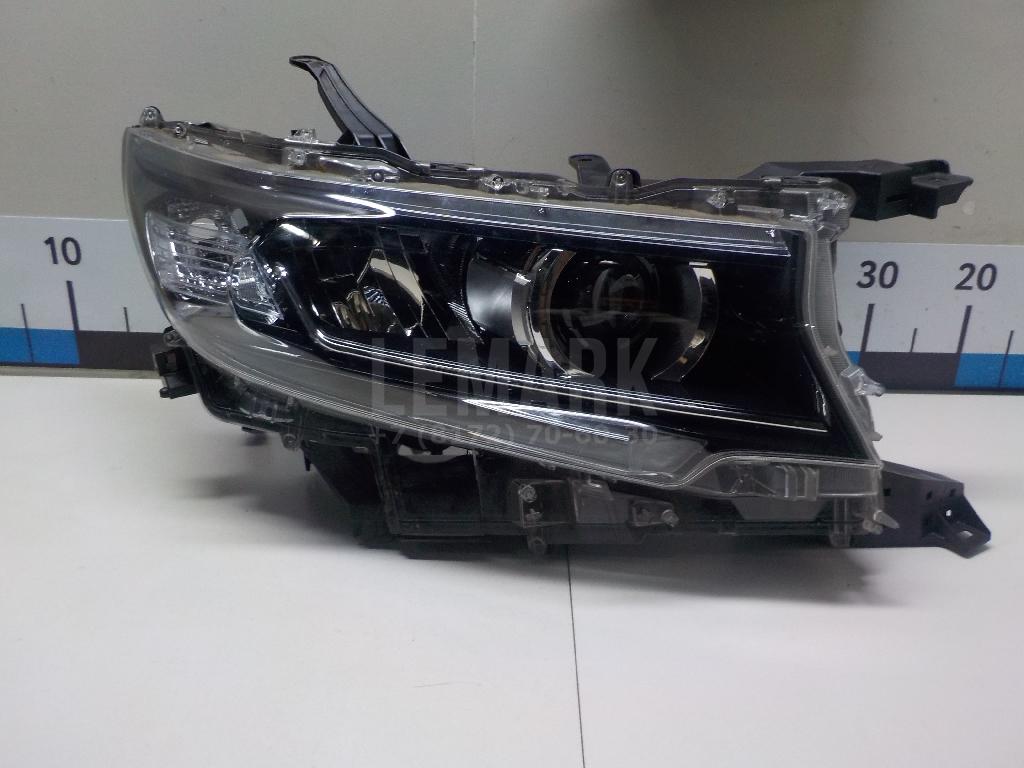 Фара правая 8114560M70 Toyota