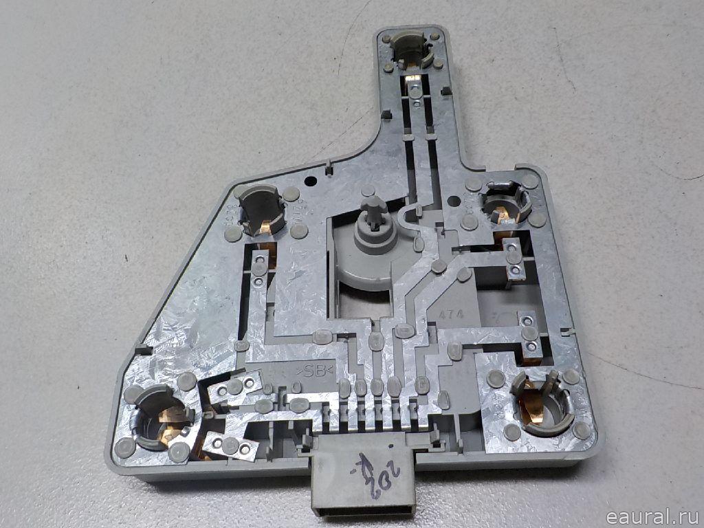 Плата заднего фонаря правого