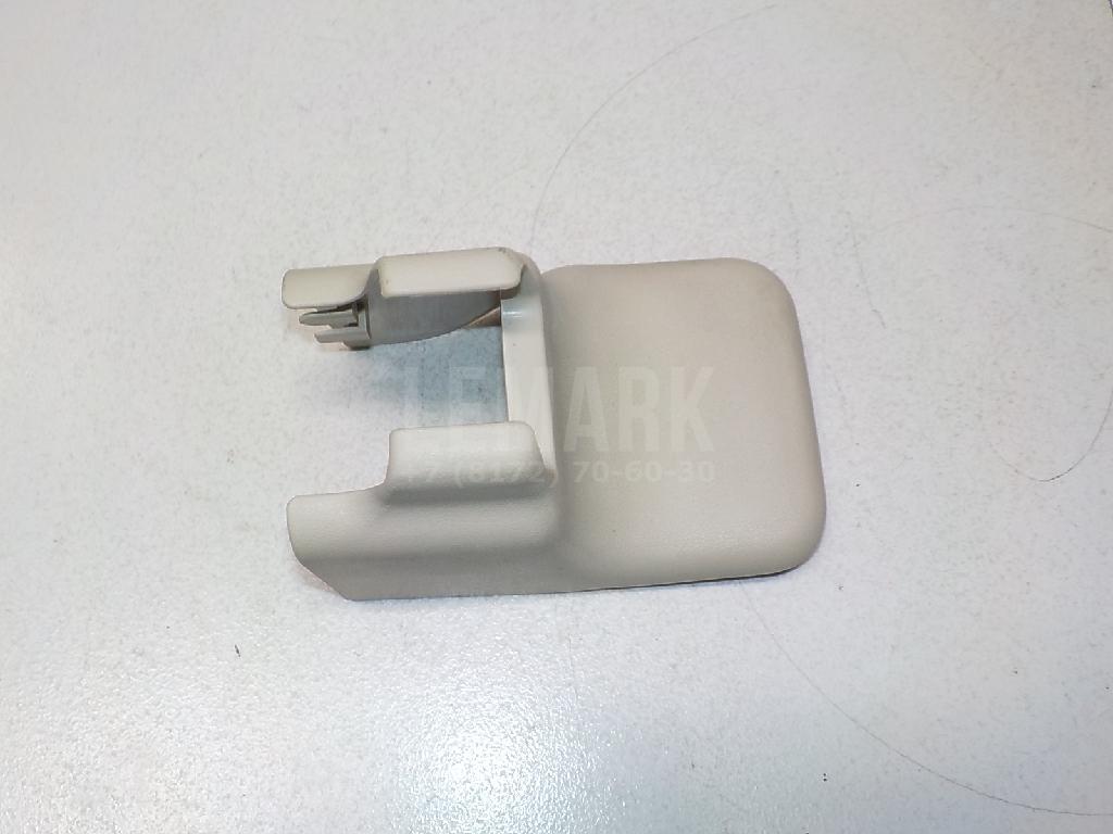 Крышка кронштейна сиденья 7213860080E2 Toyota