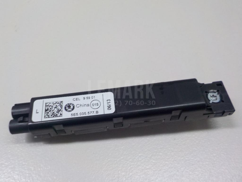 Усилитель 5E5035577B VAG
