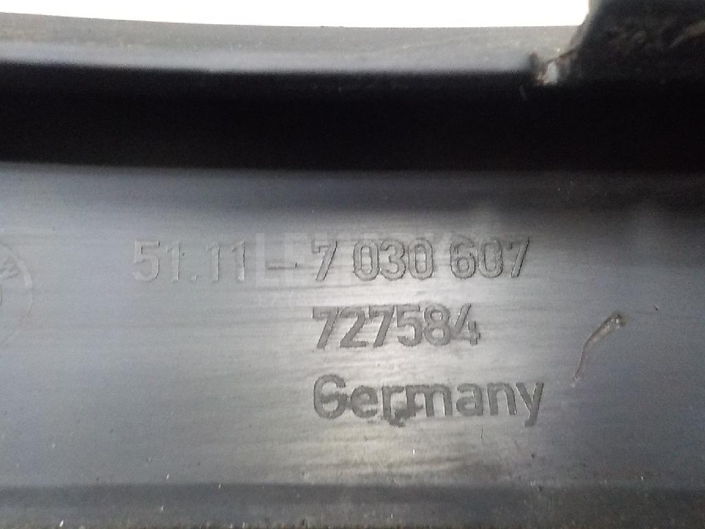 Накладка переднего бампера левая для  BMW X1 E84 2009-2015