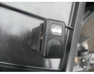 Кнопка открывания багажника для Kia Sportage 1993-2006 с разбора состояние отличное