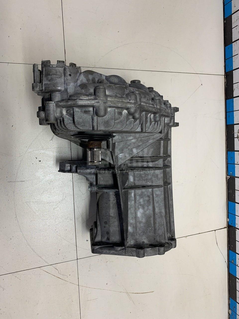 Коробка раздаточная 0BU341011R VAG