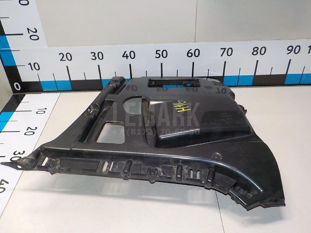 Кронштейн заднего бампера правый для  Audi A8 [4D] 1999-2002