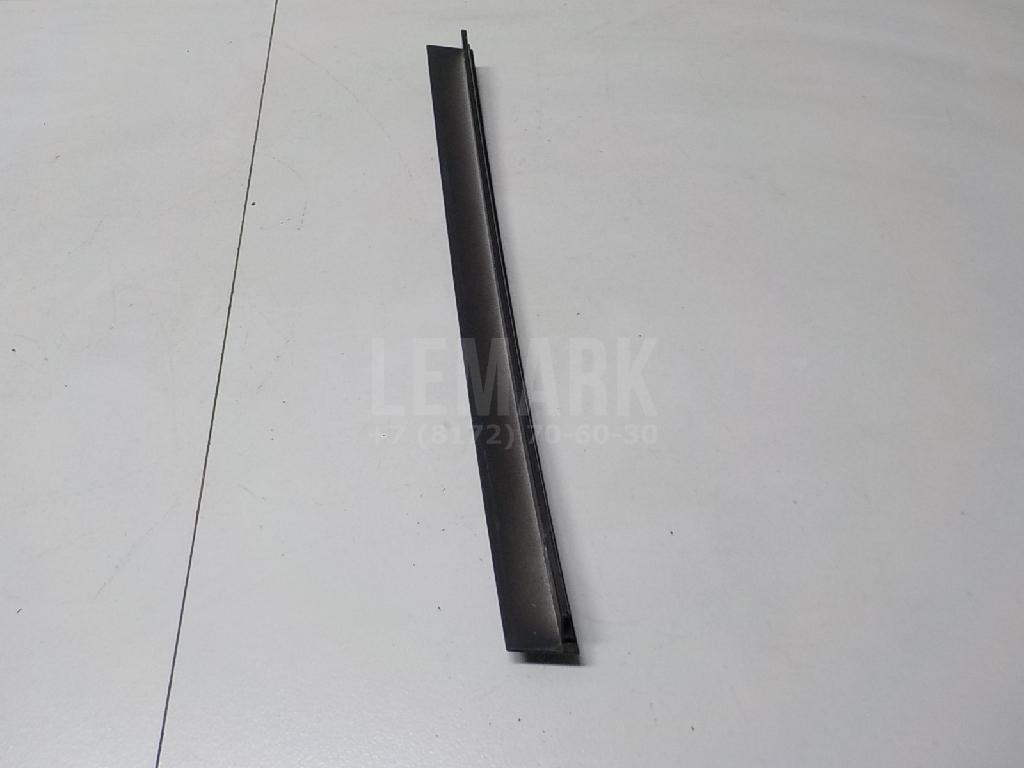 Накладка двери задней правой для  BMW X4 F26 2014-2018