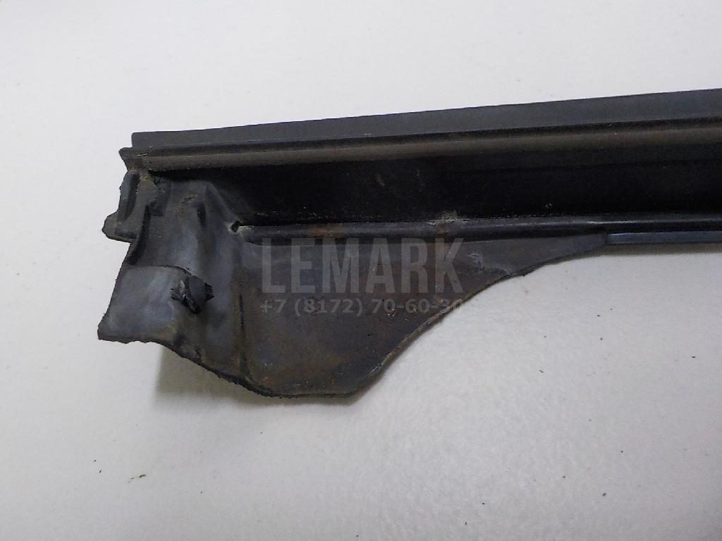 Уплотнитель двери для  Audi A6 [C6,4F] 2004-2011