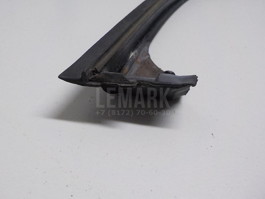 Уплотнитель двери для  Audi A6 [C6,4F] 2004-2011