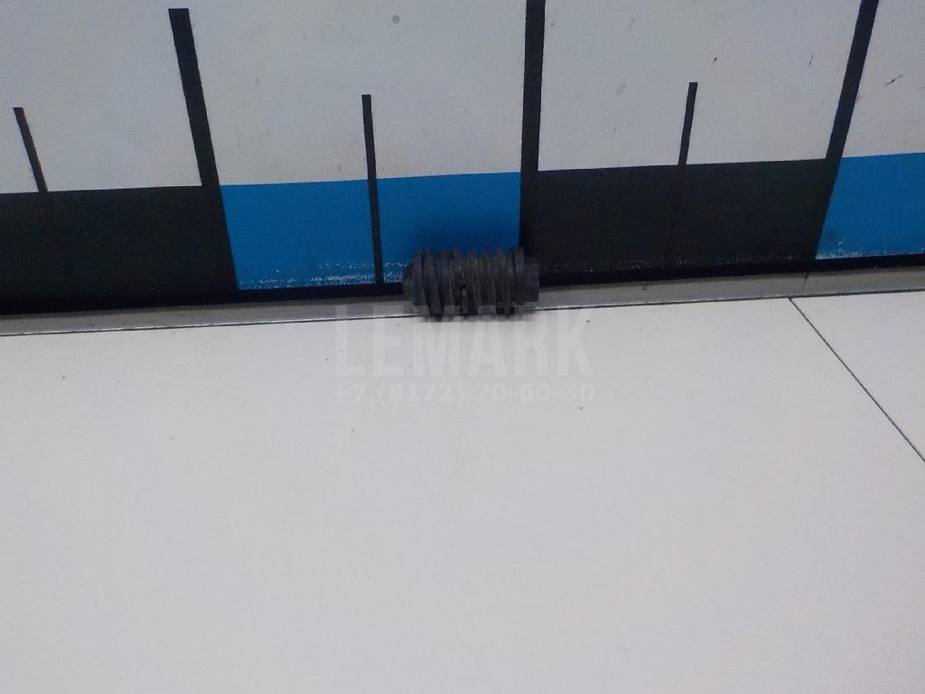 Отбойник капота