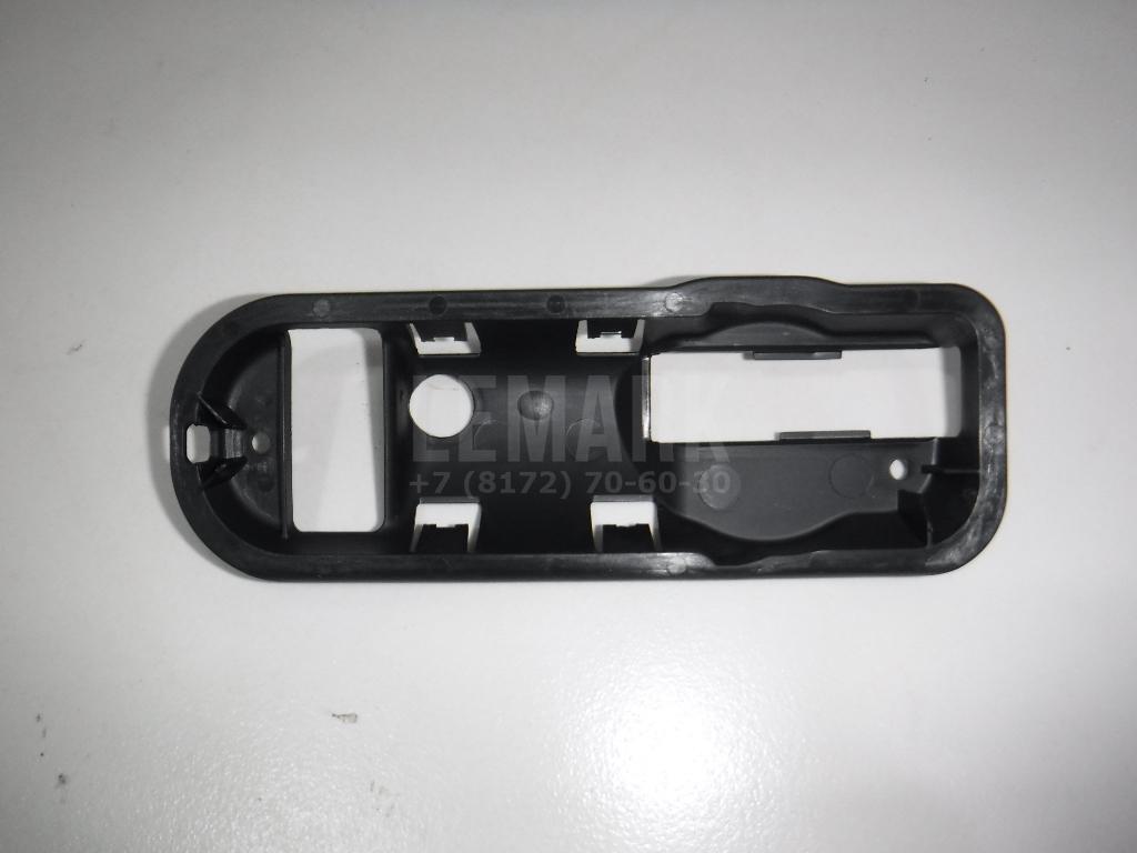 Зажим 5M0837197 VAG