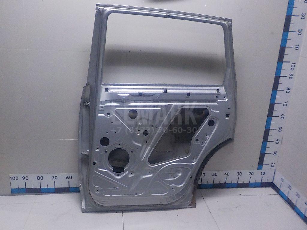 Дверь задняя правая для  Audi V8 1988-1994