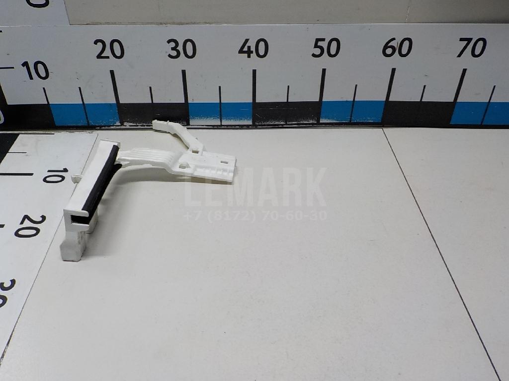 Фиксатор замка двери 82494F1000 Hyundai-Kia