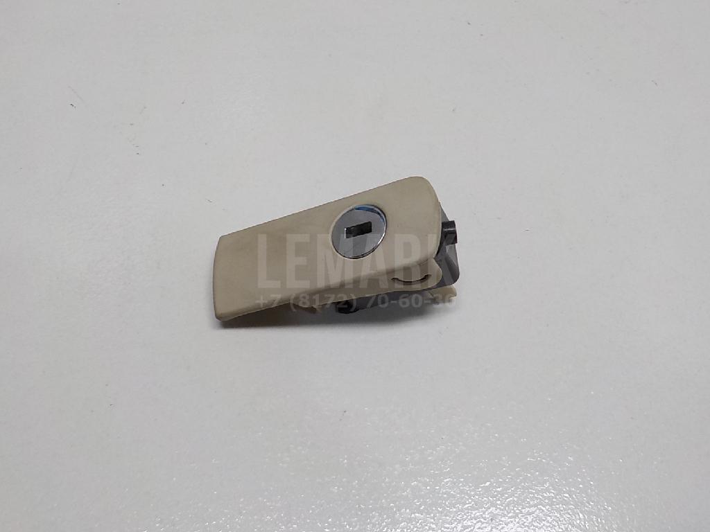Ручка бардачка 7P6857148H67 VAG