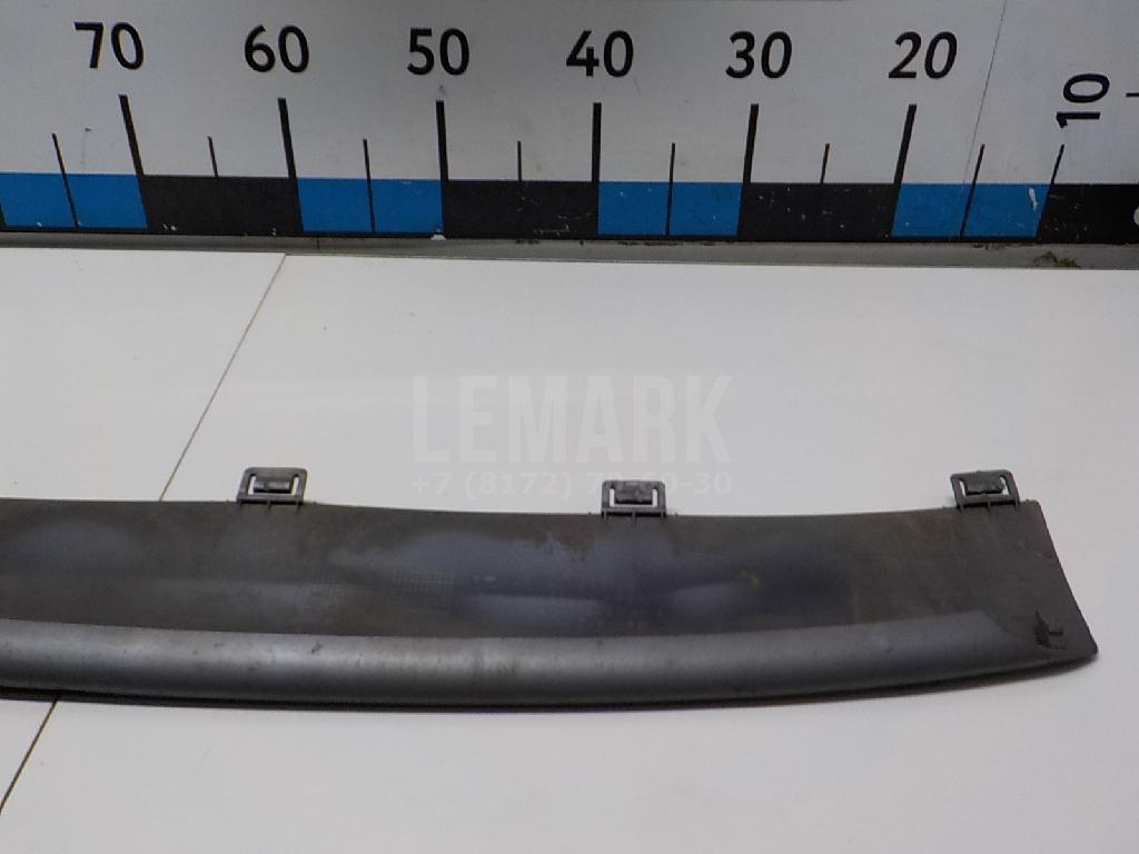 Накладка переднего бампера центральная для  BMW 3-serie E92/E93 2006-2012