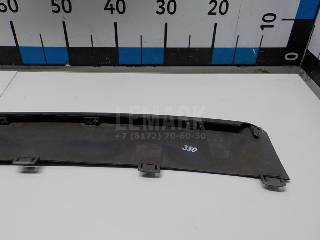Накладка переднего бампера центральная для  BMW 3-serie E92/E93 2006-2012
