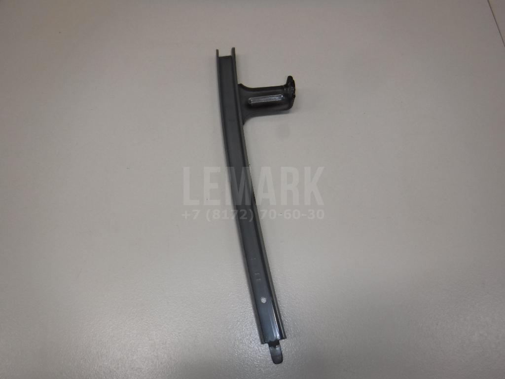 Направляющая стекла двери 6740442030 Toyota