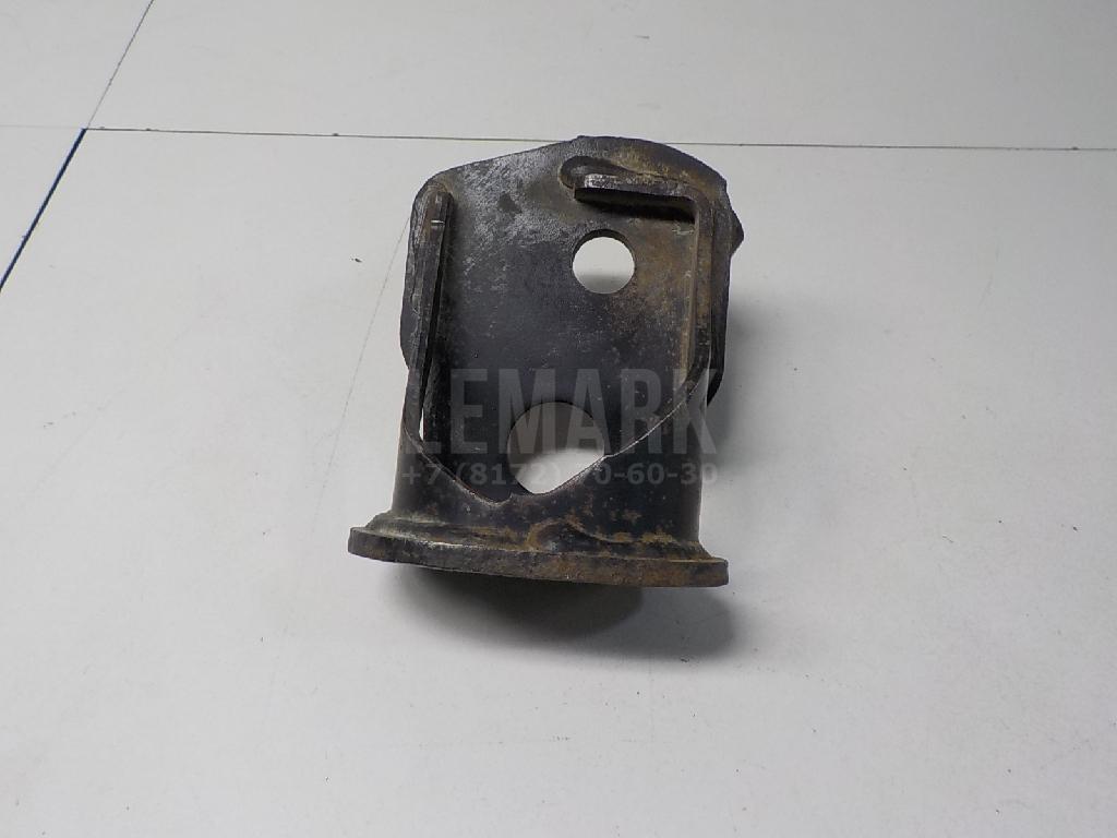 Кронштейн амортизатора правый 4850542010 Toyota