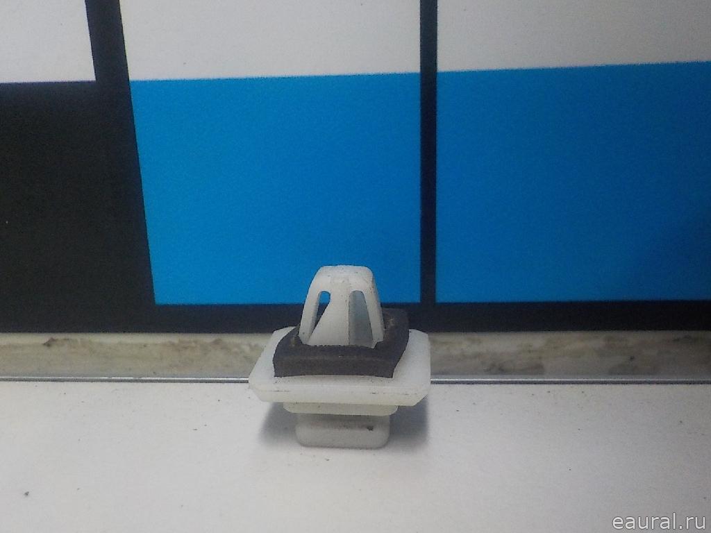 Крепеж (клоп)
